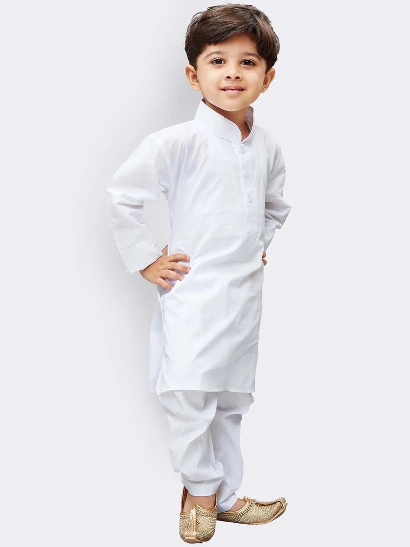 Vastramay Boy's White Kurta And Pyjama Set 7 Vastramay Boy's White Kurta And Pyjama Set