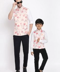 Vastramay Multicolor-Base-Peach Floral Printed Baap Beta Ethnic Jacket Set