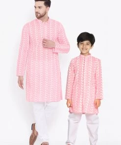 Kurta Pyjama Vastramay Pink And White Baap Beta Kurta And Pyjama Set