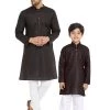 Kurta Pyjama Vastramay Black And White Baap Beta Kurta And Pyjama Set