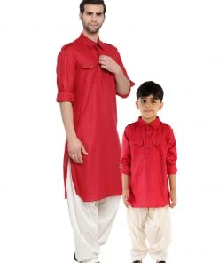 Vastramay Kurta Pyjama Men & Kids Maroon Solid Colour Blend Pathani Suit Set