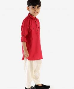 Vastramay Kurta Pyjama Men & Kids Maroon Solid Colour Blend Pathani Suit Set