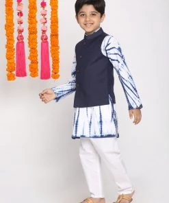 Vastramay Boys Navy Blue Dyed Regular Pure Cotton Kurta With Pyjamas & Nehru Jacket