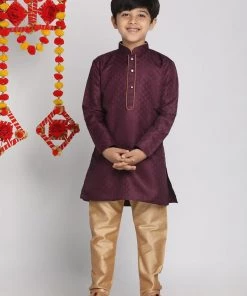 VASTRAMAY Boys Purple & Gold-Toned Regular Straight Jacquard Kurta With Pyjamas