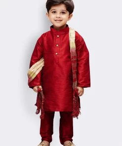 Vastramay Maroon Silk Blend Baap Beta Kurta Pyjama Dupatta Set 16 Vastramay Maroon Silk Blend Baap Beta Kurta Pyjama Dupatta Set