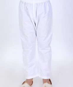 Vastramay White Solid Relax-fit Pyjama, Has An Elasticated Waistband And Slip On Closure Boys