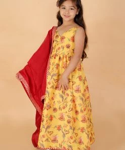 VASTRAMAY Yellow Muslin Cotton Floral Printed Siblings Set