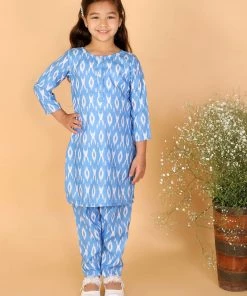 Vastramay Girls' Aqua Blue Kurta And Straight Pant Set