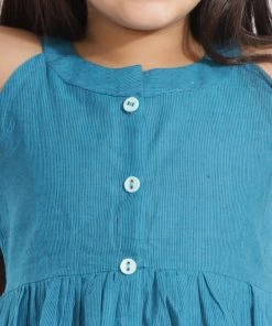 Vastramay Girls' Handloom Cotton Kurta And Straight Pant Set 11 Vastramay Girls' Handloom Cotton Kurta And Straight Pant Set