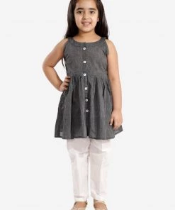 Vastramay Girls' Handloom Cotton Kurta And Straight Pant Set