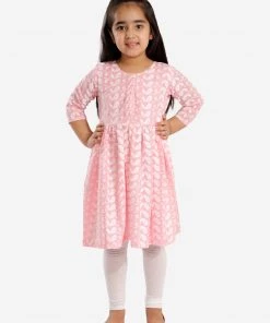 Vastramay Girls' Chikankari Cotton Kurta And Leggings Set
