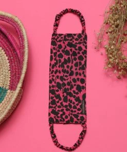 Vastramay Unisex 2-Ply Animal Printed Reusable Free Size Comfortable, Ear Loop Wellness Masks In Leopard Pink - Pack Of 1