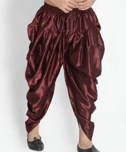 VASTRAMAY Men's Maroon Cotton Blend Dhoti