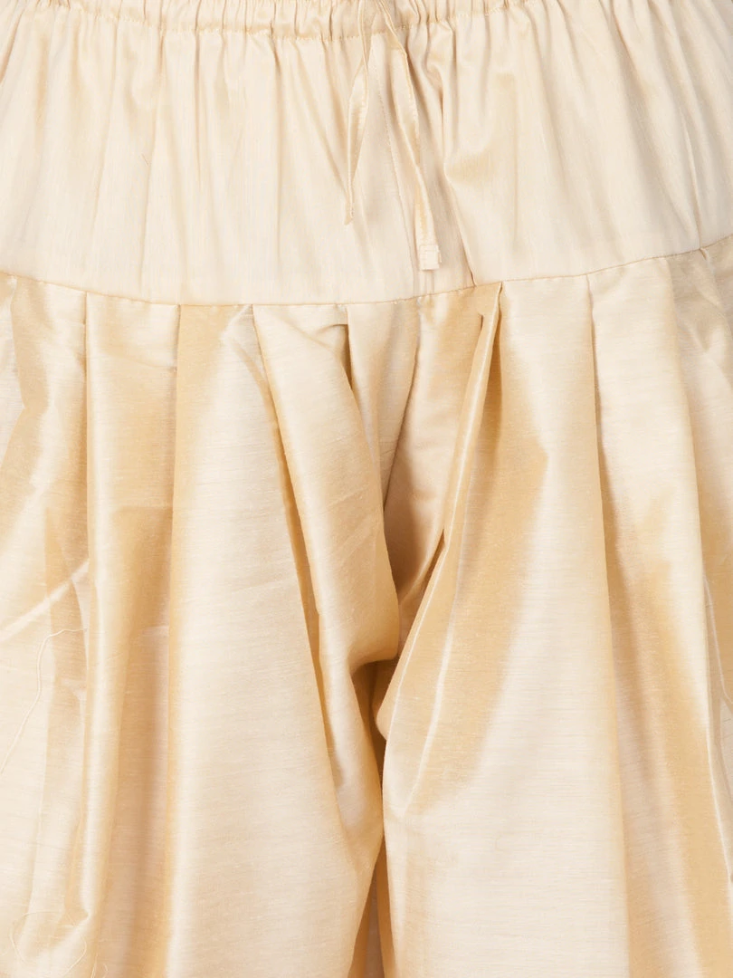 Vastramay Men's Maroon Silk Blend Sherwani Set 7 Vastramay Men's Maroon Silk Blend Sherwani Set