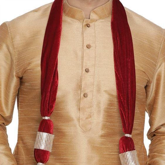 Vastramay Men's Maroon Velvet Dupatta 5 Vastramay Men's Maroon Velvet Dupatta