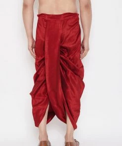 Vastramay Men's Maroon Embroidred Dhoti