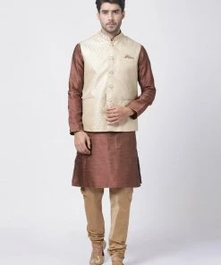 Vastramay Men's Maroon Cotton Silk Blend Kurta, Ethnic Jacket And Pyjama Set