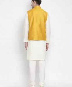 Kurta Sets VASTRAMAY Men's Beige Cotton Blend Kurta, Ethnic Jacket And Pyjama Set