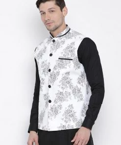 Vastramay Men's White Cotton Blend Ethnic Jacket