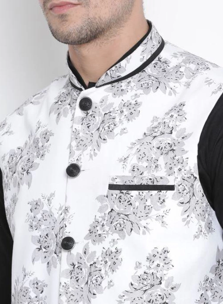 Jacket Kurta Sets VASTRAMAY Men's Black Cotton Blend Kurta, Ethnic Jacket And Pyjama Set 5 Jacket Kurta Sets VASTRAMAY Men's Black Cotton Blend Kurta, Ethnic Jacket And Pyjama Set