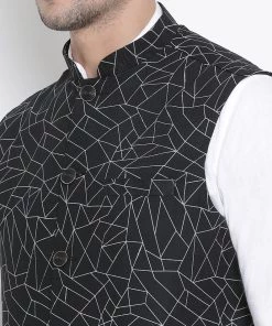 Vastramay Men's White Cotton Blend Kurta, Ethnic Jacket And Pyjama Set