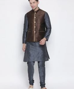 Vastramay Men's Grey Cotton Silk Blend Kurta, Ethnic Jacket And Pyjama Set