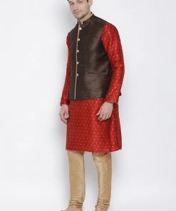 Vastramay Men's Maroon Cotton Silk Blend Kurta, Ethnic Jacket And Pyjama Set