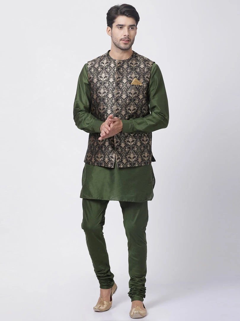Vastramay Men's Green Cotton Silk Blend Kurta, Ethnic Jacket And Pyjama Set 3 Vastramay Men's Green Cotton Silk Blend Kurta, Ethnic Jacket And Pyjama Set