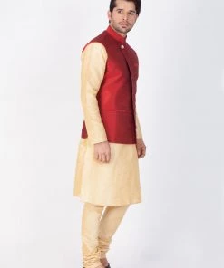 VASTRAMAY Men's Gold Cotton Silk Blend Kurta, Ethnic Jacket And Pyjama Set