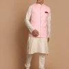 VASTRAMAY Men's Cream Cotton Kurta, Checkered Royal Linen Nehru Jacket And Pyjama Set 2 VASTRAMAY Men's Cream Cotton Kurta, Checkered Royal Linen Nehru Jacket And Pyjama Set