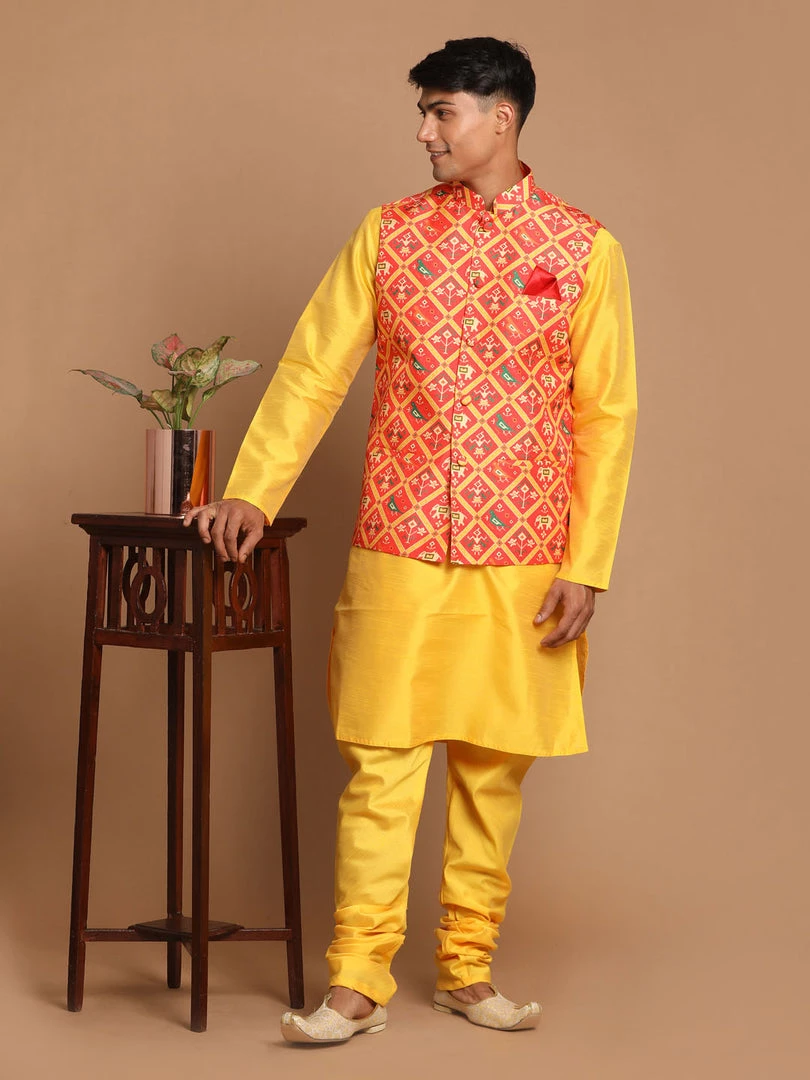 VASTRAMAY Red Patola Print Nehru Jacket With Yellow Color Kurta Pyjama Set 8 VASTRAMAY Red Patola Print Nehru Jacket With Yellow Color Kurta Pyjama Set