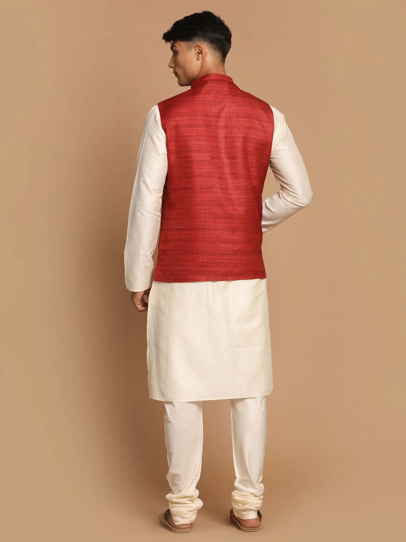 Kurta Sets VASTRAMAY Men's Maroon Textured Nehru Jacket With Cream Kurta And Pyjama Set 5 Kurta Sets VASTRAMAY Men's Maroon Textured Nehru Jacket With Cream Kurta And Pyjama Set
