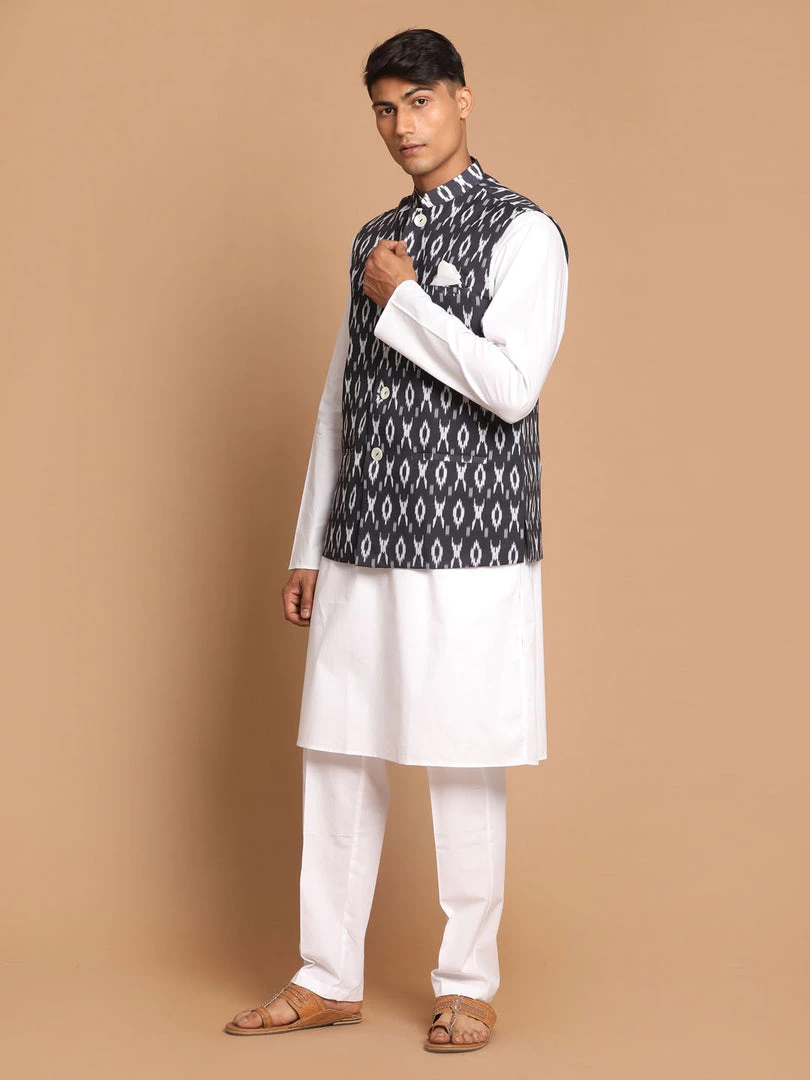 VASTRAMAY Men's Black And White Printed Nehru Jacket With White Kurta Pyjama Jacket Kurta Sets 4 VASTRAMAY Men's Black And White Printed Nehru Jacket With White Kurta Pyjama Jacket Kurta Sets