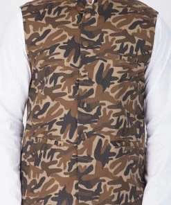 Vastramay Men's White Cotton Blend Kurta, Ethnic Jacket And Pyjama Set