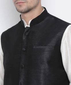 Vastramay Men's White Cotton Silk Blend Kurta, Ethnic Jacket And Pyjama Set