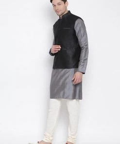 Vastramay Men's Grey Cotton Silk Blend Kurta, Ethnic Jacket And Pyjama Set Jacket Kurta Sets