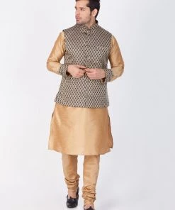 VASTRAMAY Men's Gold Cotton Silk Blend Kurta, Ethnic Jacket And Pyjama Set