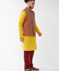 VASTRAMAY Men's Maroon Silk Blend Ethnic Jacket, Yellow Kurta And Maroon Pyjama Set Jacket Kurta Sets
