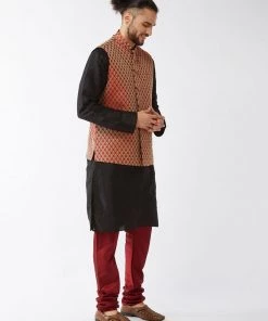 VASTRAMAY Men's Maroon Silk Blend Ethnic Jacket, Black Kurta And Maroon Pyjama Set