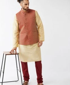VASTRAMAY Men's Maroon Silk Blend Ethnic Jacket, Gold Kurta And Maroon Pyjama Set