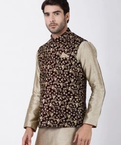 Vastramay Men's Maroon Cotton Silk Blend Ethnic Jacket