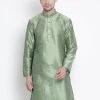 Vastramay Men's Light Green Cotton Silk Blend Kurta