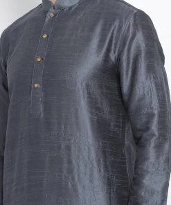 Vastramay Men's Grey Cotton Silk Blend Kurta