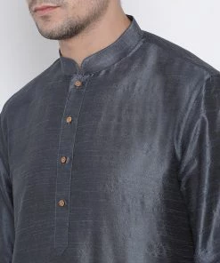 Vastramay Men's Grey Cotton Silk Blend Kurta And Pyjama Set