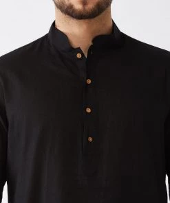 Kurta Sets VASTRAMAY Men's Black Cotton Kurta And Pyjama Set