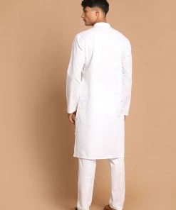 VASTRAMAY Men White Kurta Pyjama Set With Prayer Cap Kurta Sets 11 VASTRAMAY Men White Kurta Pyjama Set With Prayer Cap Kurta Sets