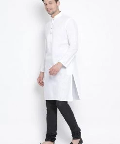 Vastramay Men's White Cotton Kurta And Pyjama Set
