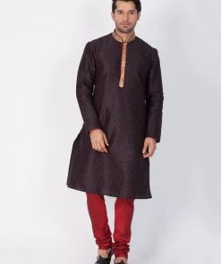 Vastramay Men's Black Cotton Silk Blend Kurta And Pyjama Set