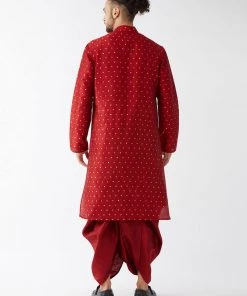VASTRAMAY Men's Maroon Silk Blend Kurta And Dhoti Set 11 VASTRAMAY Men's Maroon Silk Blend Kurta And Dhoti Set