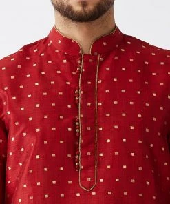 VASTRAMAY Men's Maroon Silk Blend Kurta And Dhoti Set 12 VASTRAMAY Men's Maroon Silk Blend Kurta And Dhoti Set